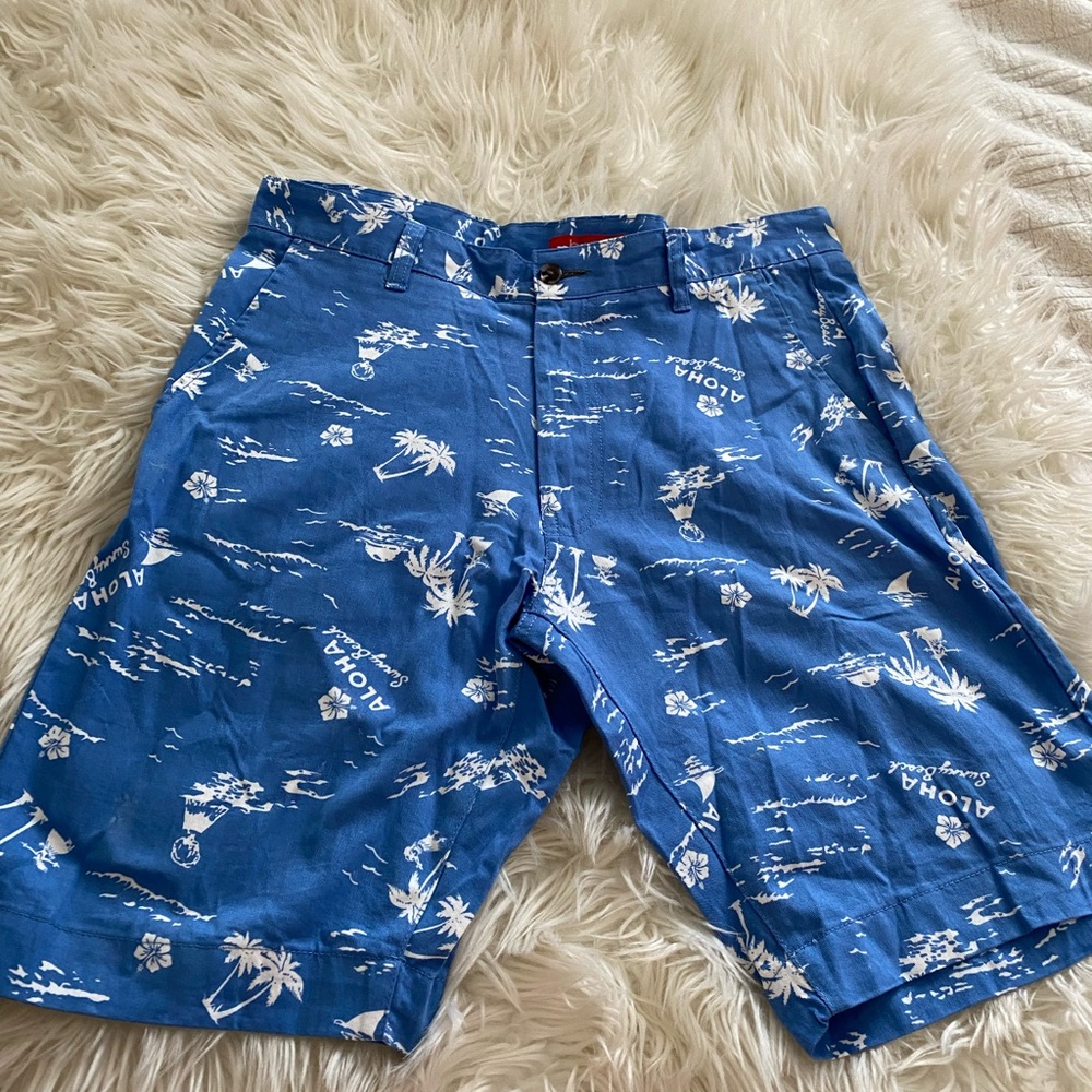 Mens shorts size 32, Bruno, never worn